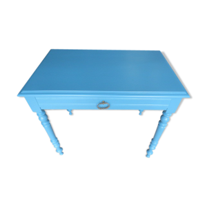 Ancienne table en bois relookée en bleu canard