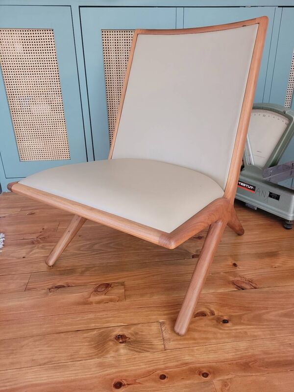 Chauffeuse scandinave