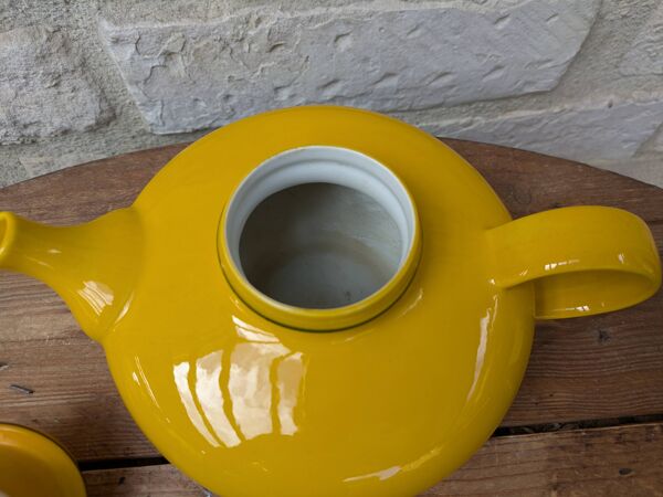 Théière jaune année 60/70 série Pop Design Inger Persson Rörstrand Sweden