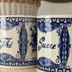 3 Delfts jars.