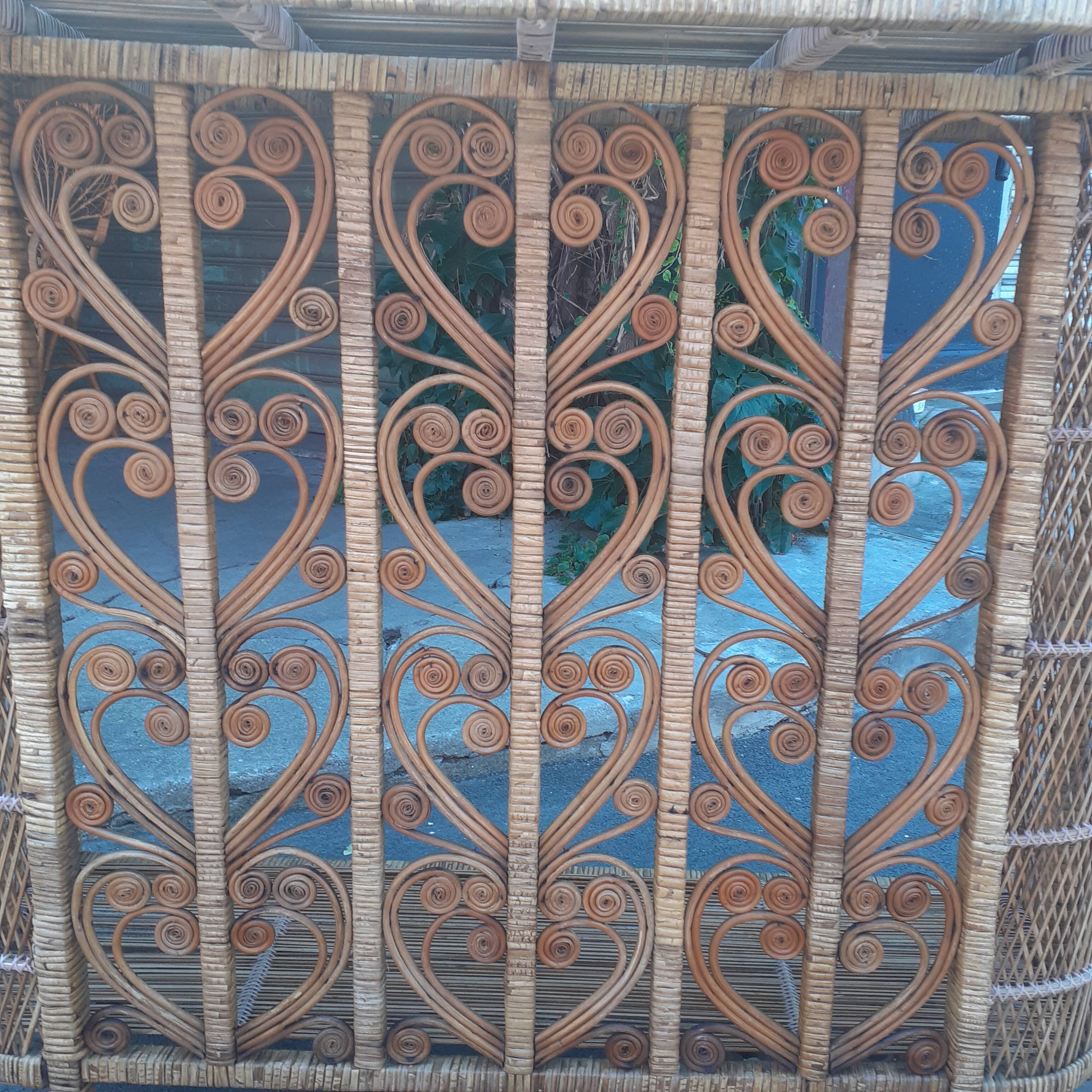 Peacock rattan bar