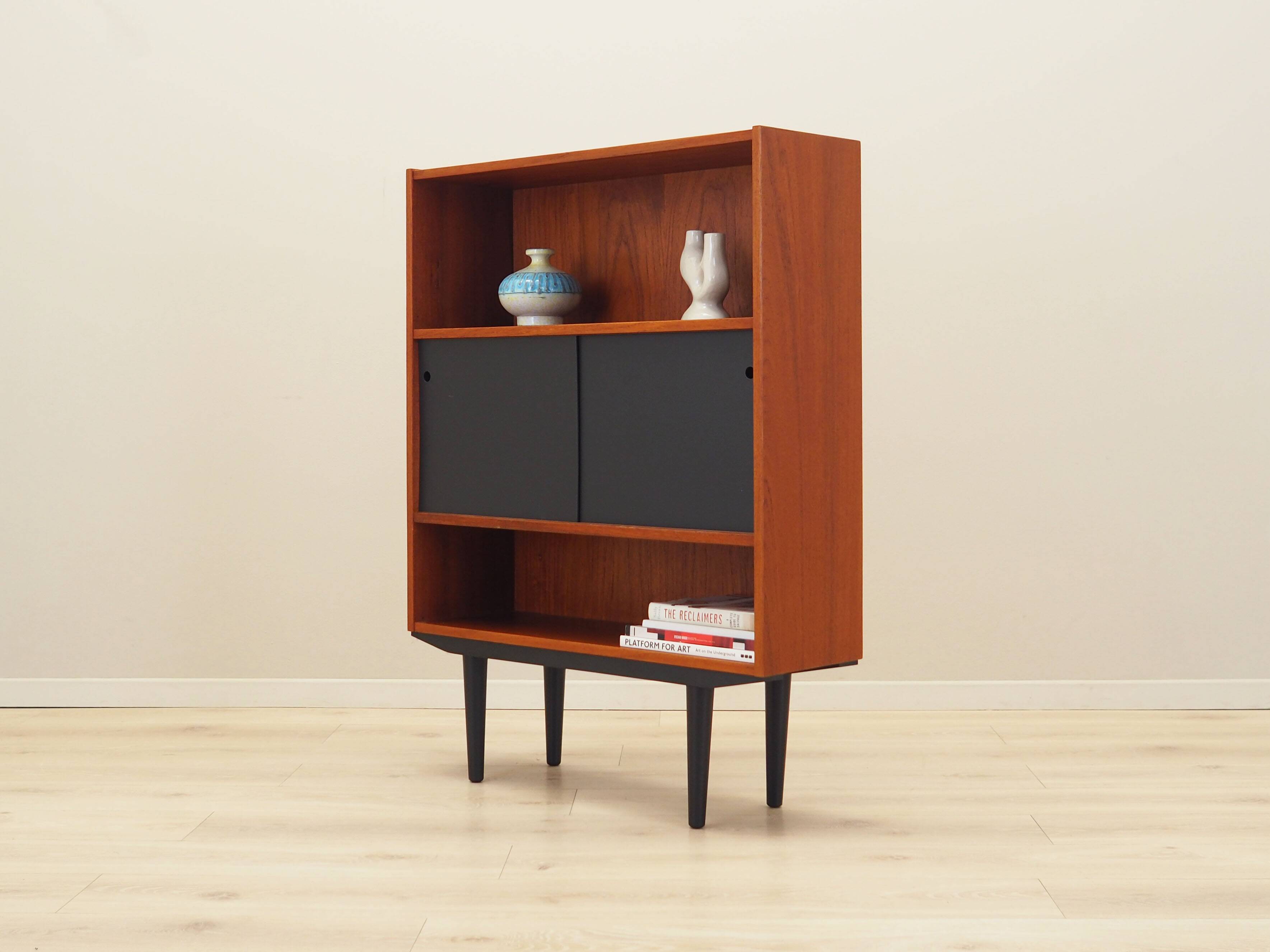 Teak bookcase, Danish design, 1970s, production: Denmark