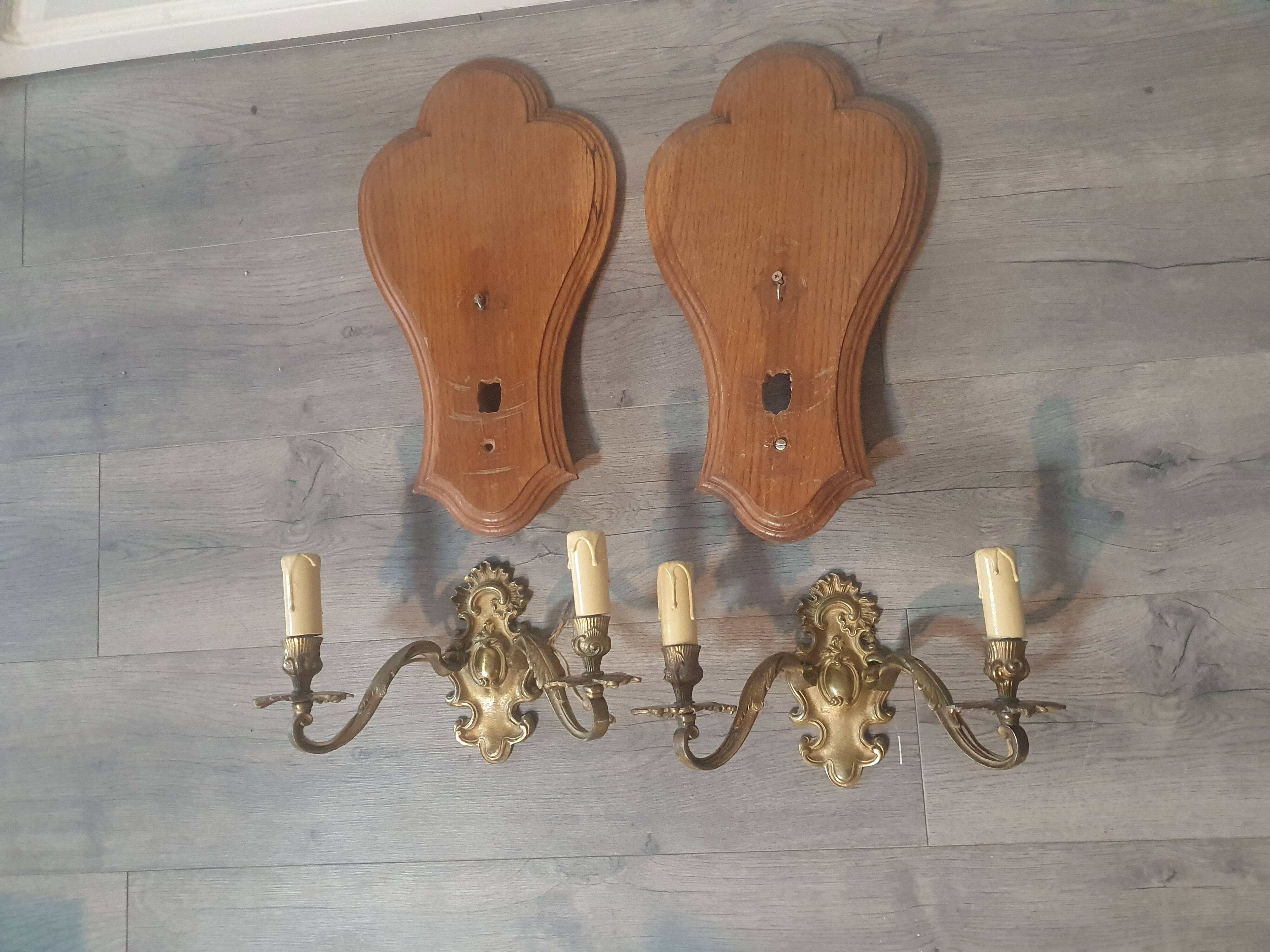 Pair of vintage gold metal wall lamp