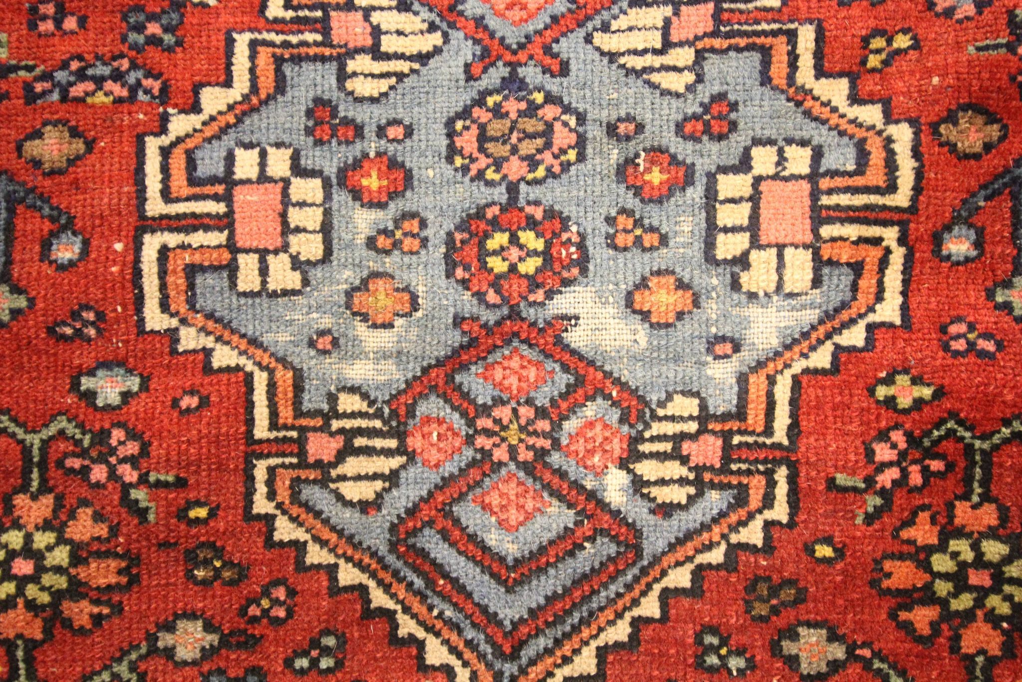 Tapis persan traditionnel noué à la main tapis de salon en laine rouge 134x136cm