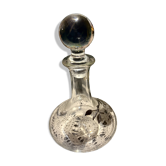 Carafe à décanter avec motifs en Étain