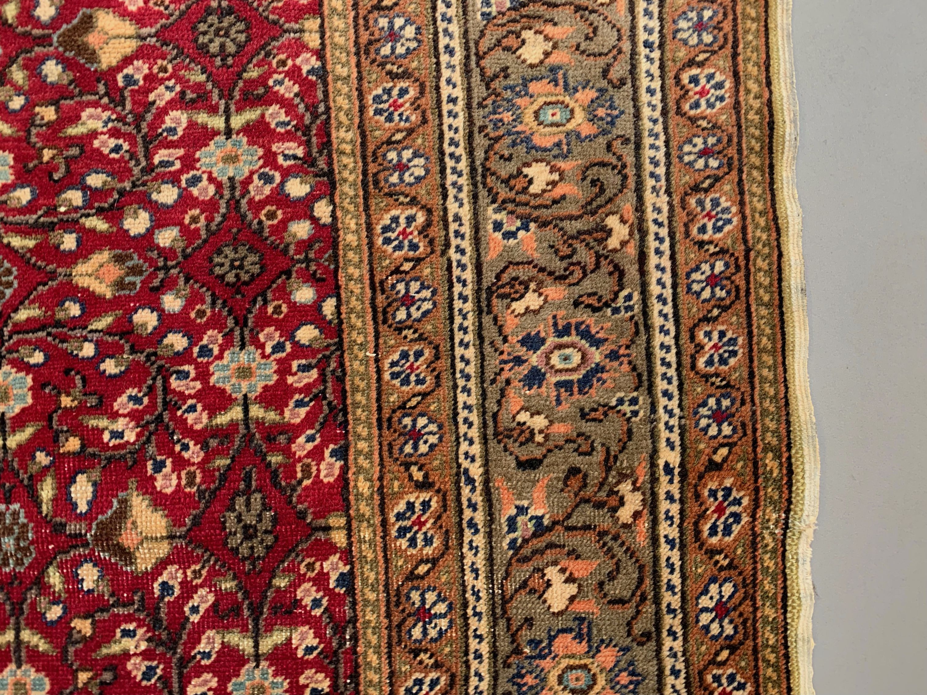 Vintage turkish rug 173x122 cm shabby carpet central anatolian medium