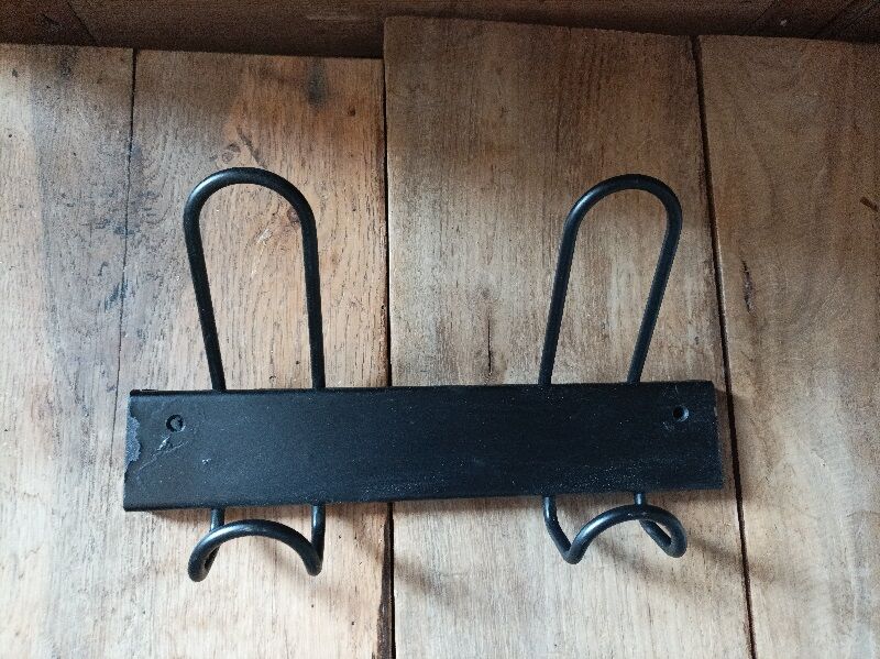 School coat rack 2 hooks patinated metal matte black deco dp 0423030