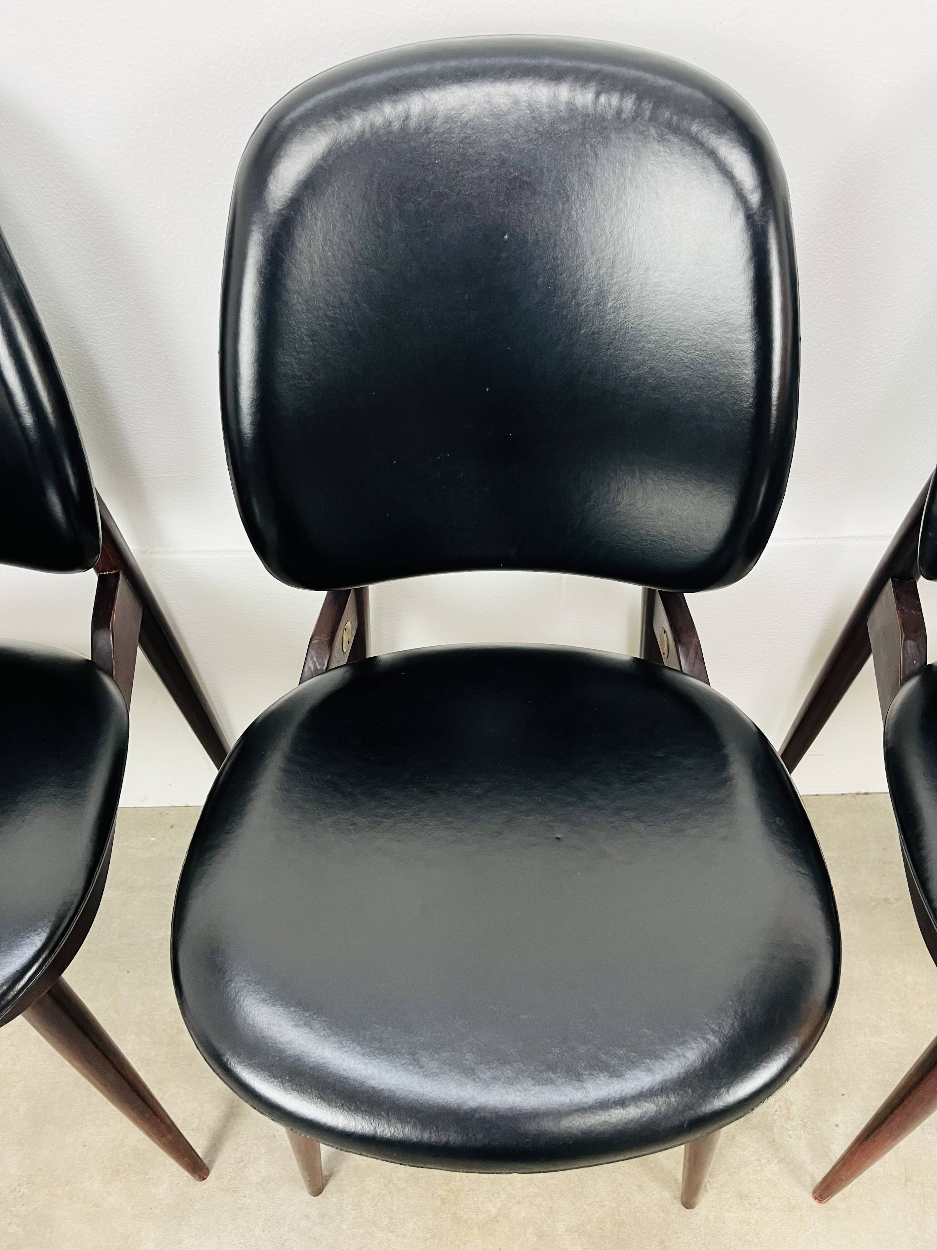 6 Pégase Baumann chairs, black, 1960s
