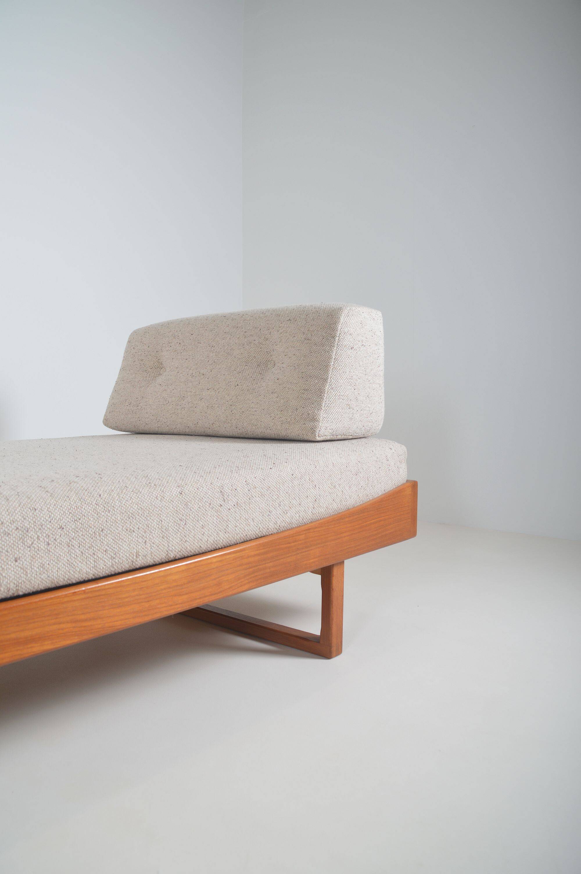 Danish daybed model 159 designed by Bernhard Pederson & Son, 1960s