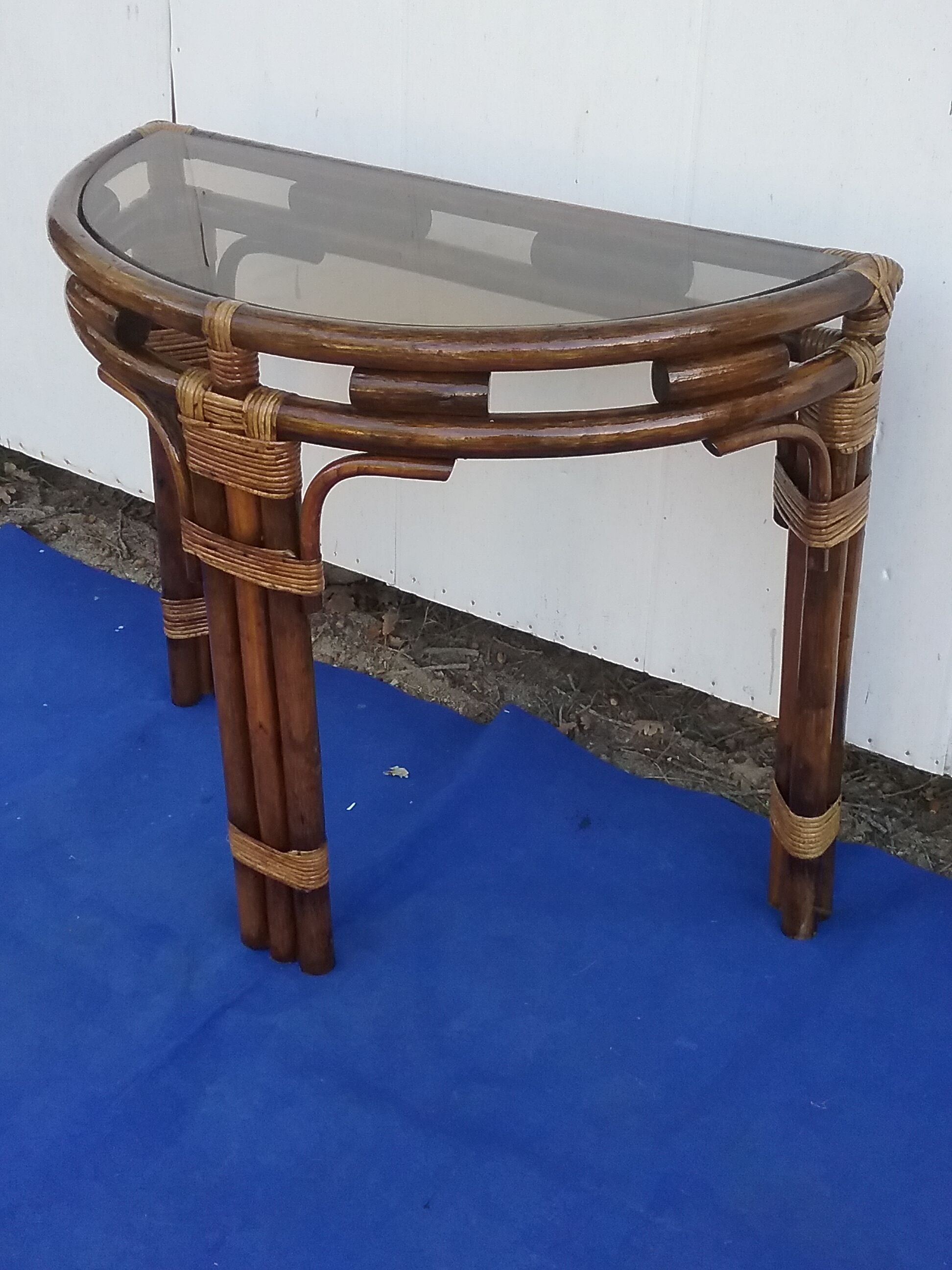 Half-moon bamboo console