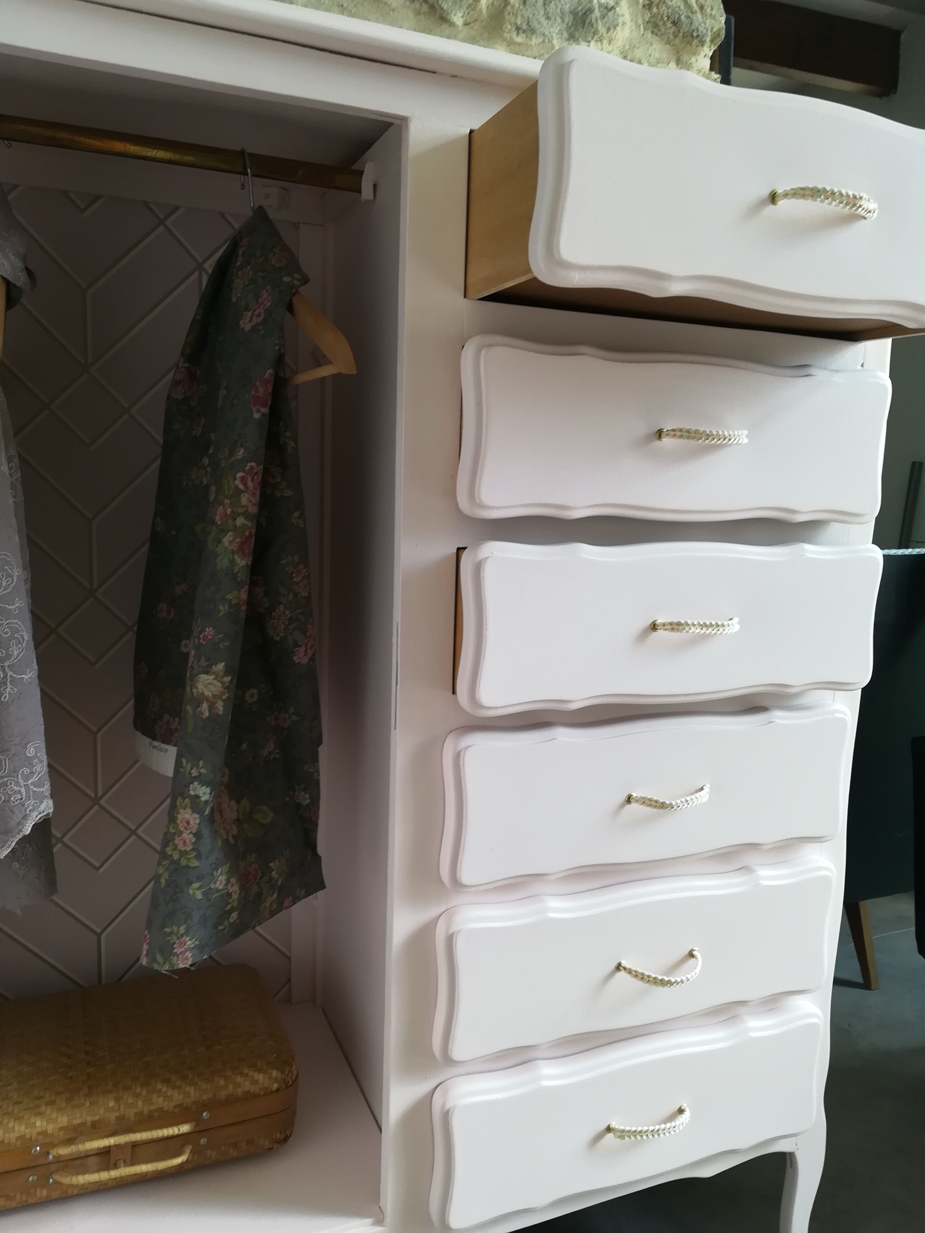 armoire enfant revisitée