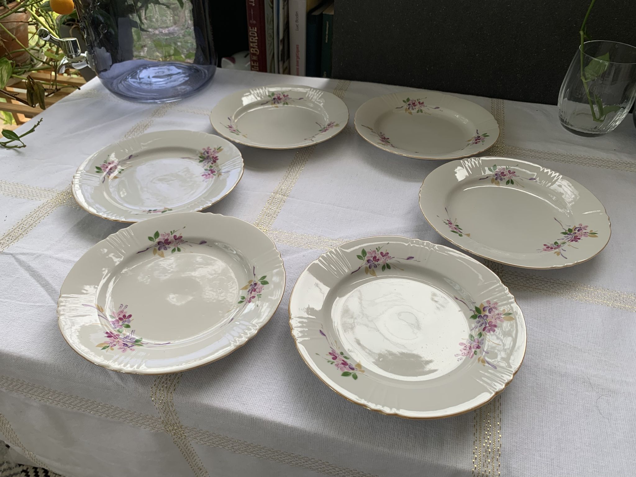 Set of 5 porcelain dessert plates pink and purple flowers