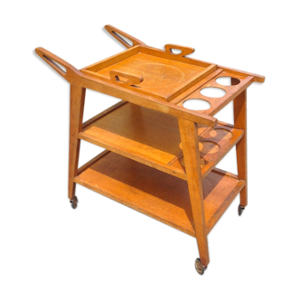 Scandinavian serving table 50