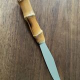 Serving knife with bamboo handle