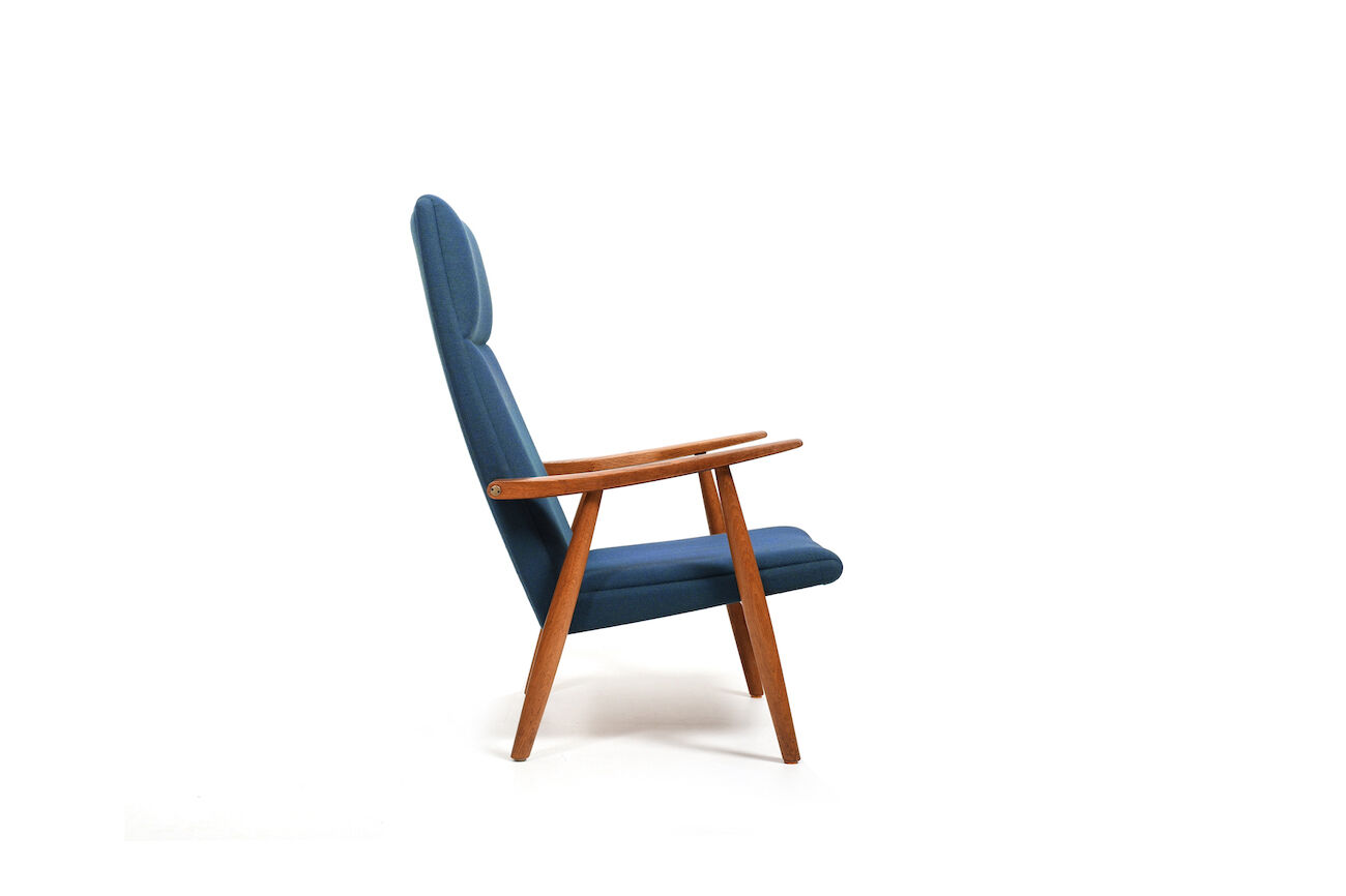 Fauteuil GE-260 en chêne par Hans J. Wegner années 1950