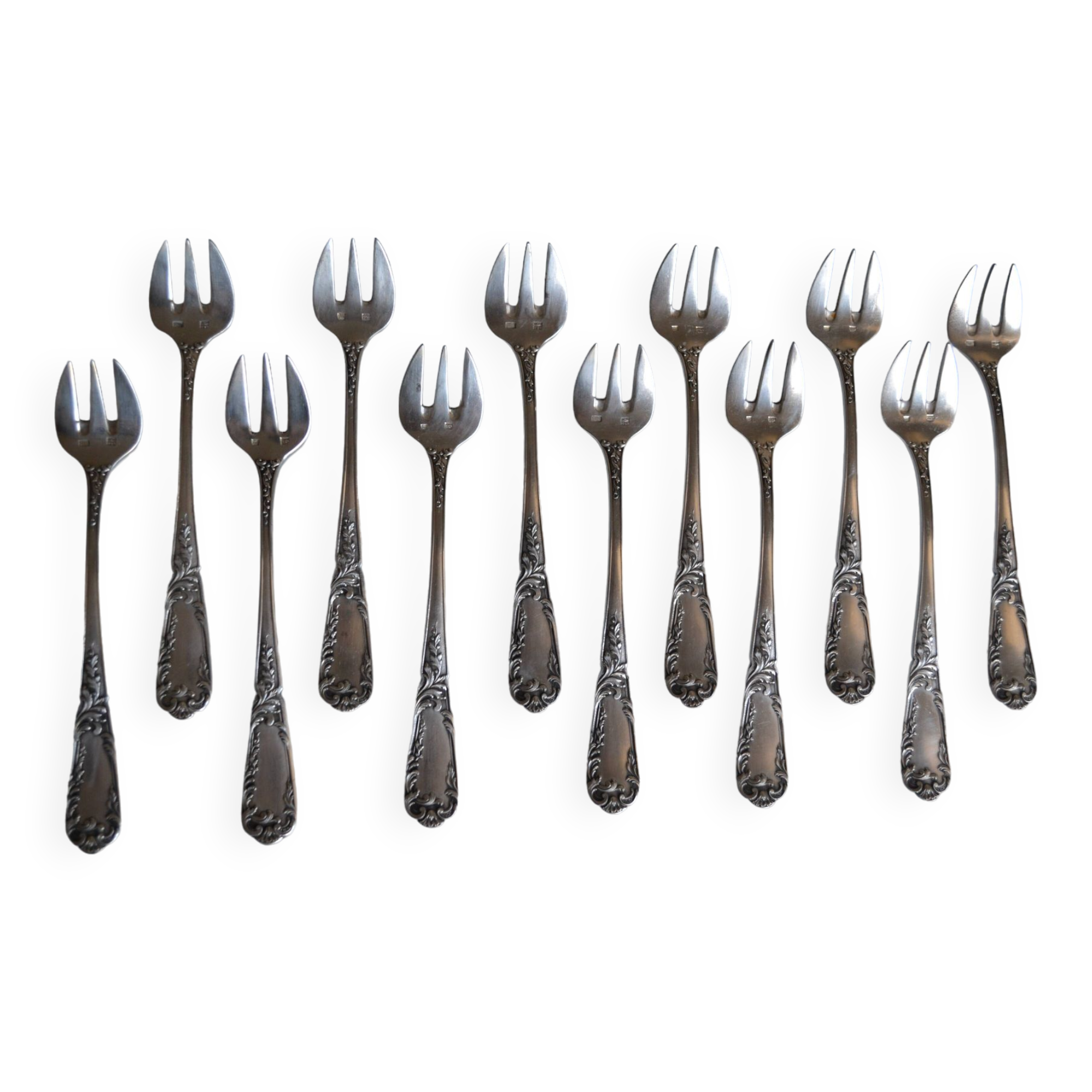 12 fourchettes à huitre métal argenté orfèvre sfam