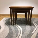 Tables gigognes