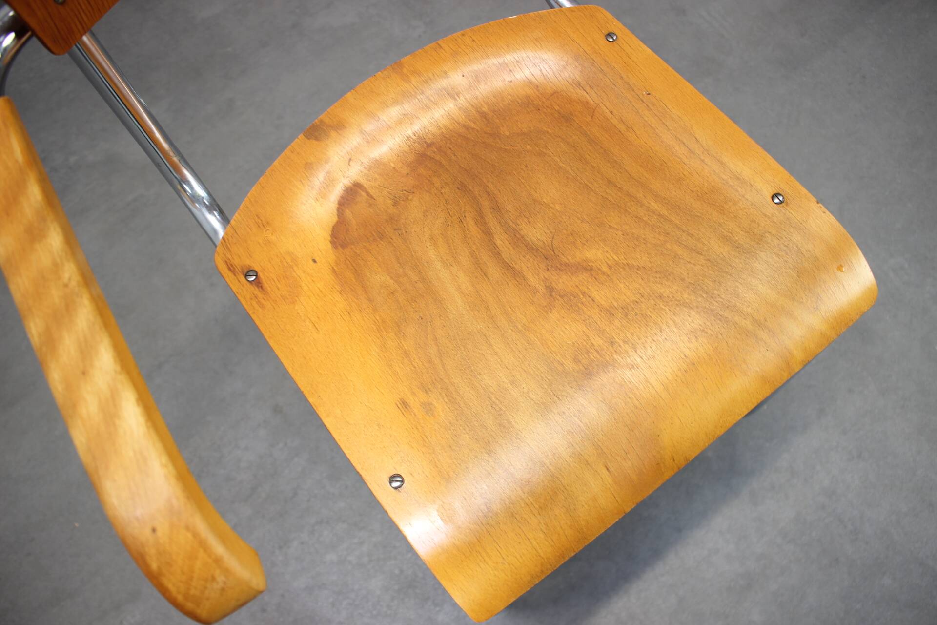 Chrome tubular chair in the style of Mart Stam, Czechoslovakia, 1930s.