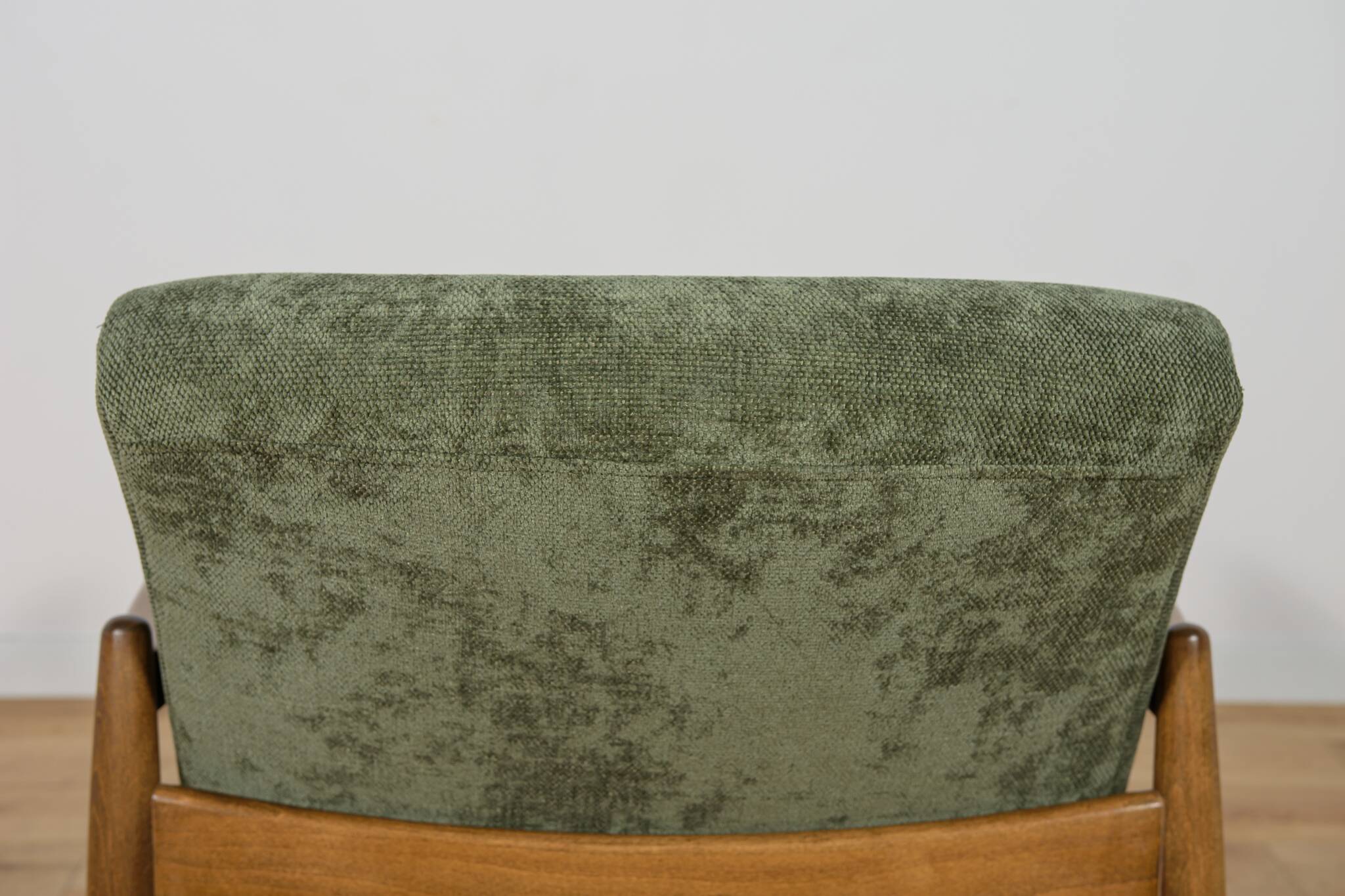 Mid-Century GFM-64 Armchair by Edmund Homa for Gościcińskie Furniture Factory, Poland