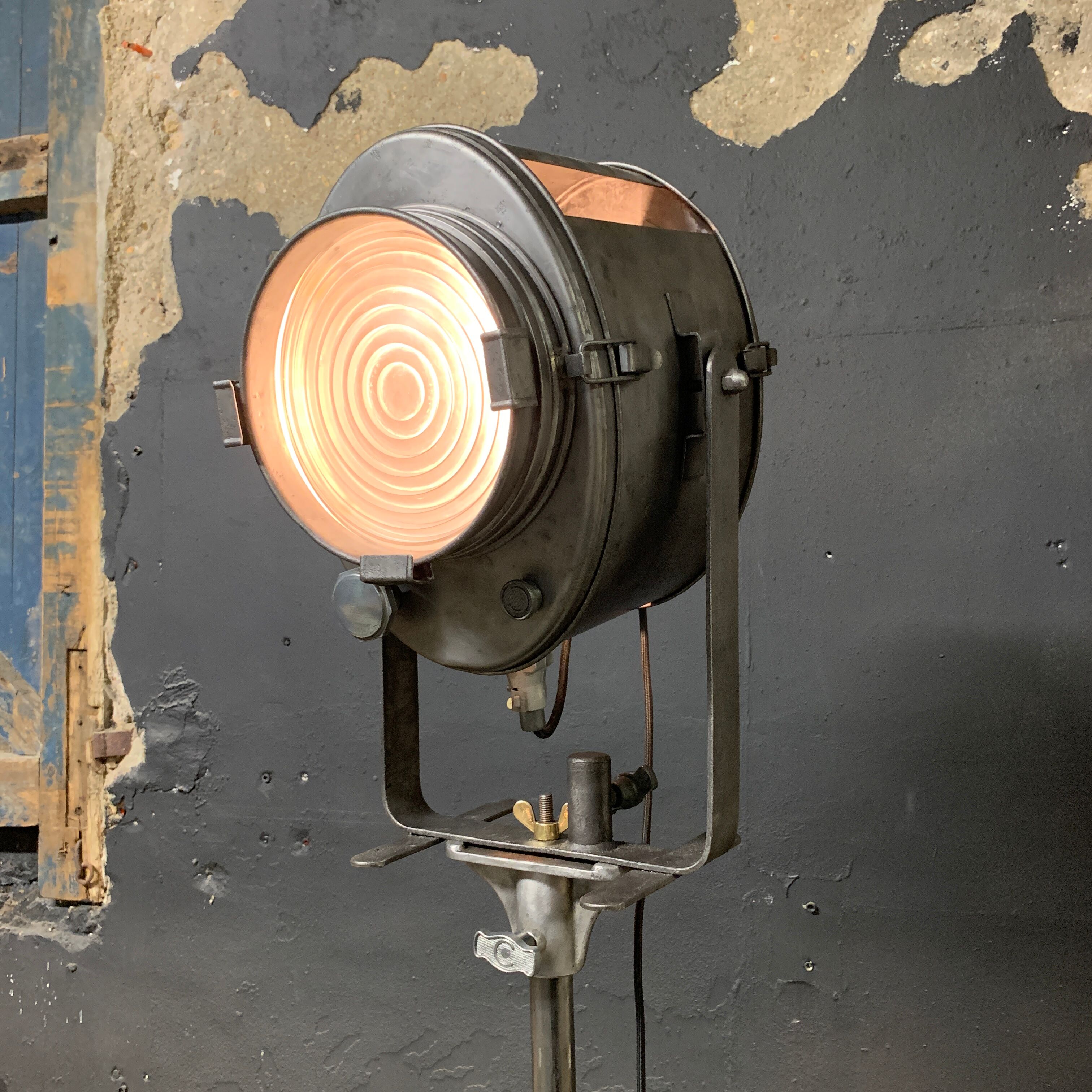 Cinema projector 1k A.E cremer 1940