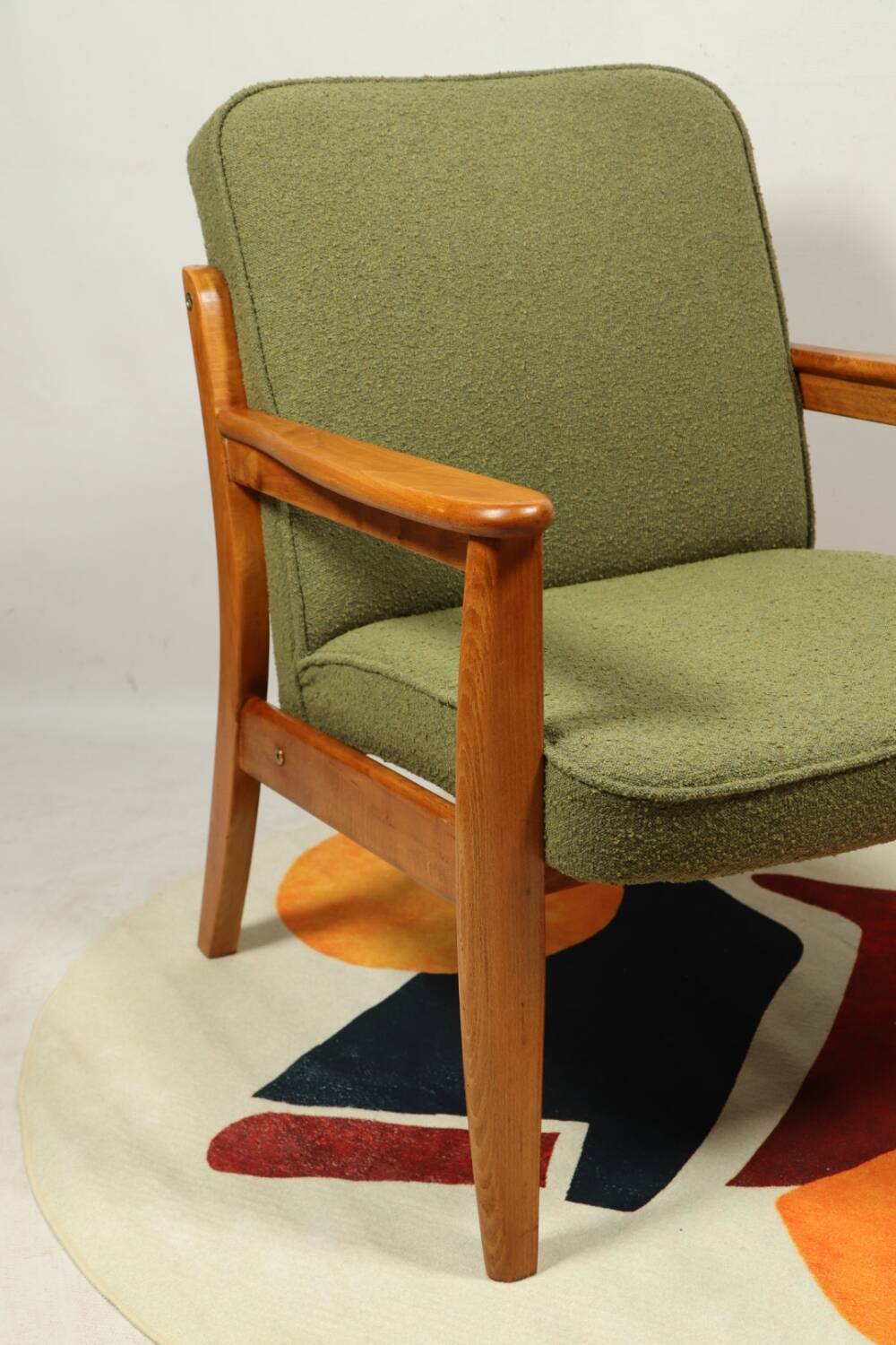 Fauteuil vintage vert boucle 1960 Scandinavian design