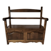 Bench chest