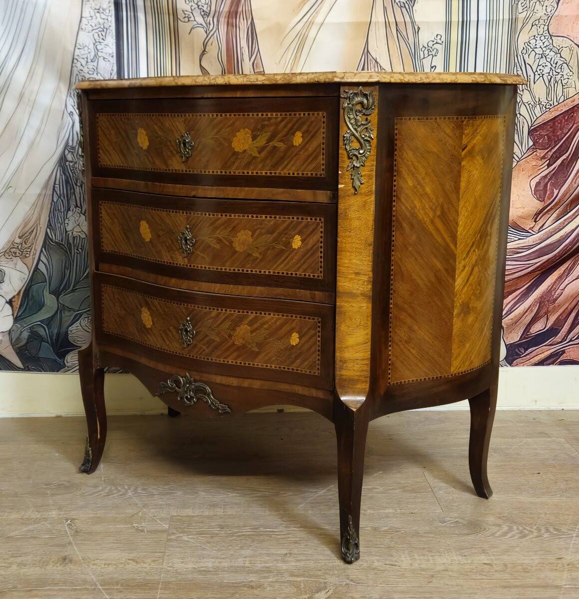 Lady's curved commode in Louis XV style, inlaid with marble – 19th century