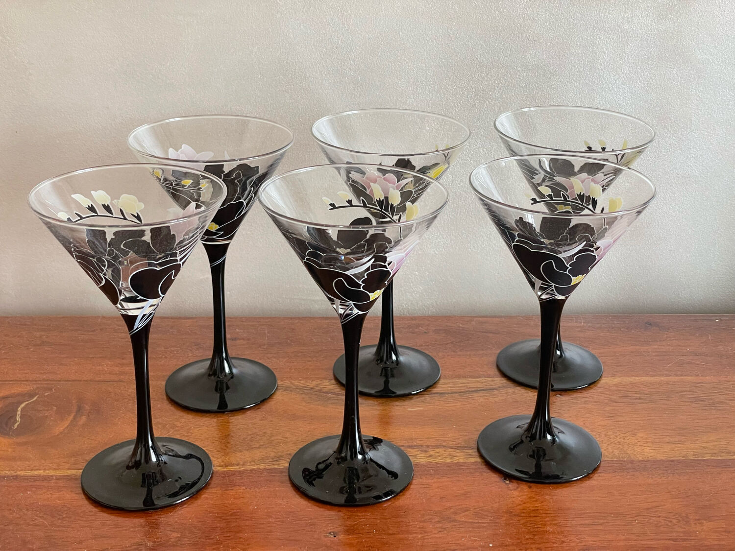 6 verres coupes à pied décor fleurs Luminarc