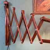 Vintage Le Klint scissor lamp in oak from the 1960s