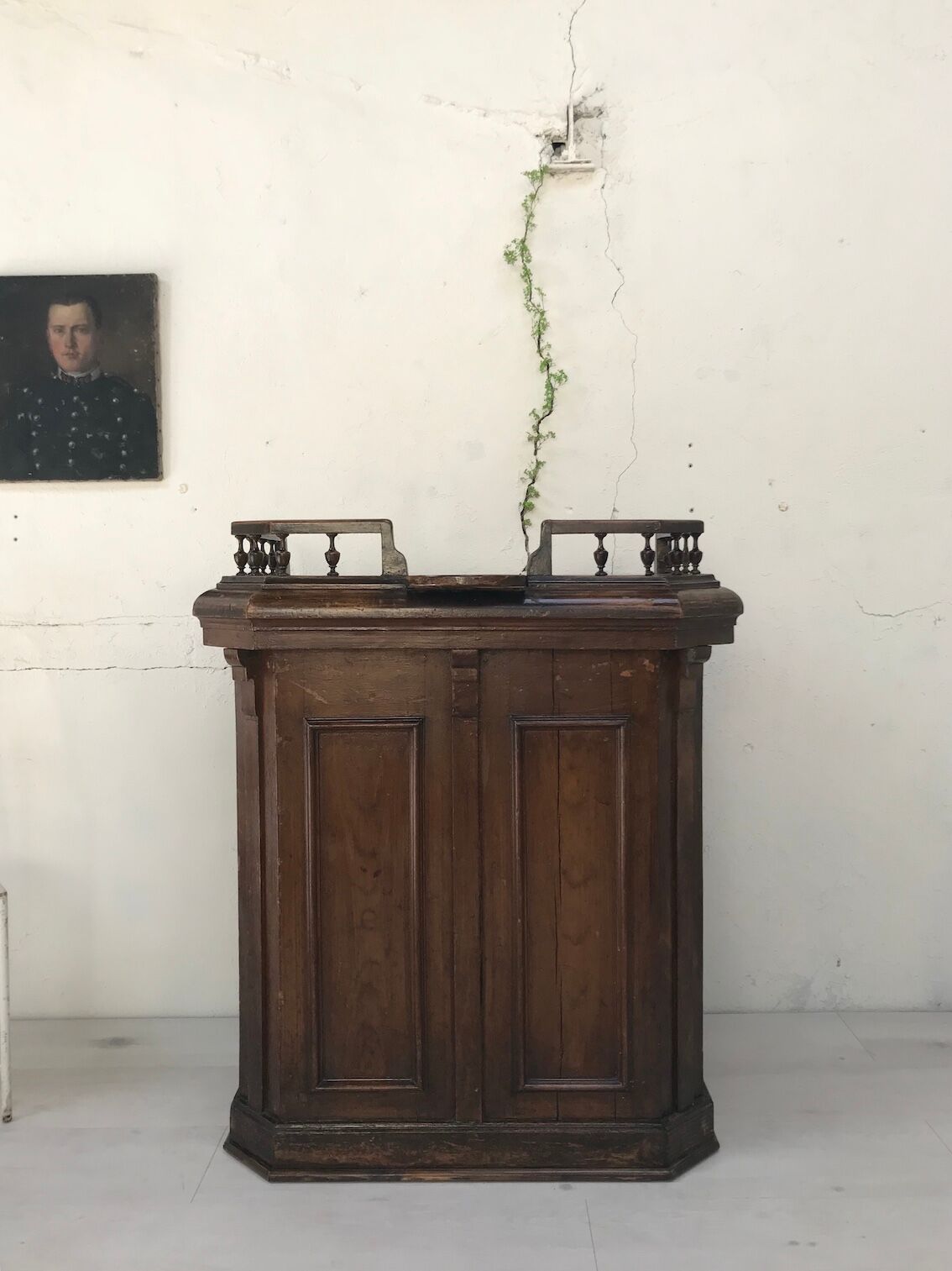 Checkout counter, circa 1900