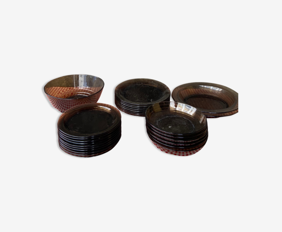 Ensemble de vaisselle en verre fumé années 70