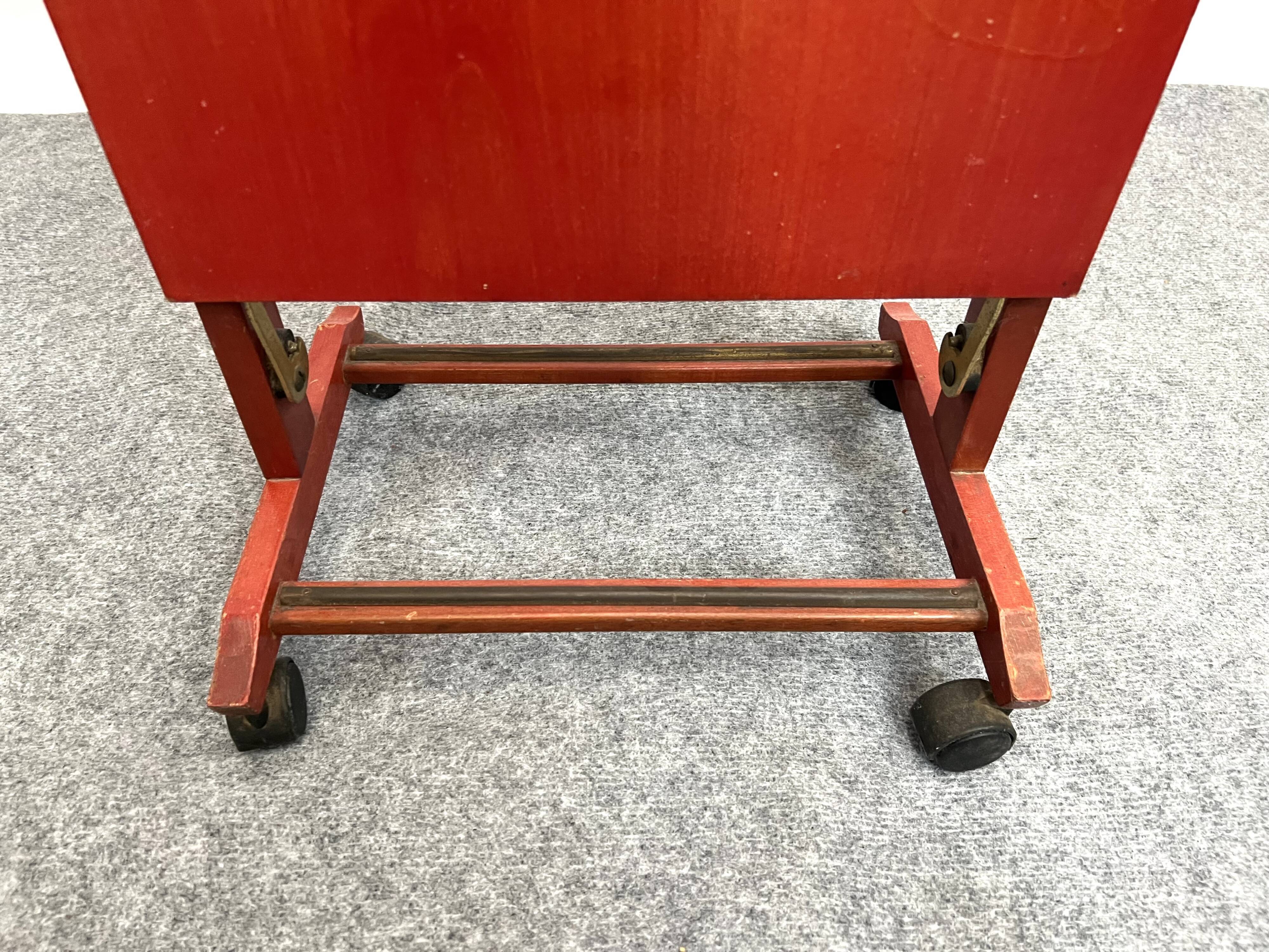 Night valet for Fratelli Reguiti