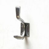 "Double Triangle Coat Rack"