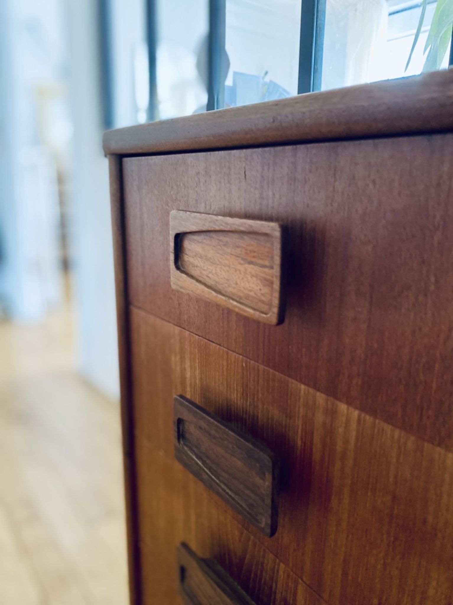 Commode style scandinave en teck vintage