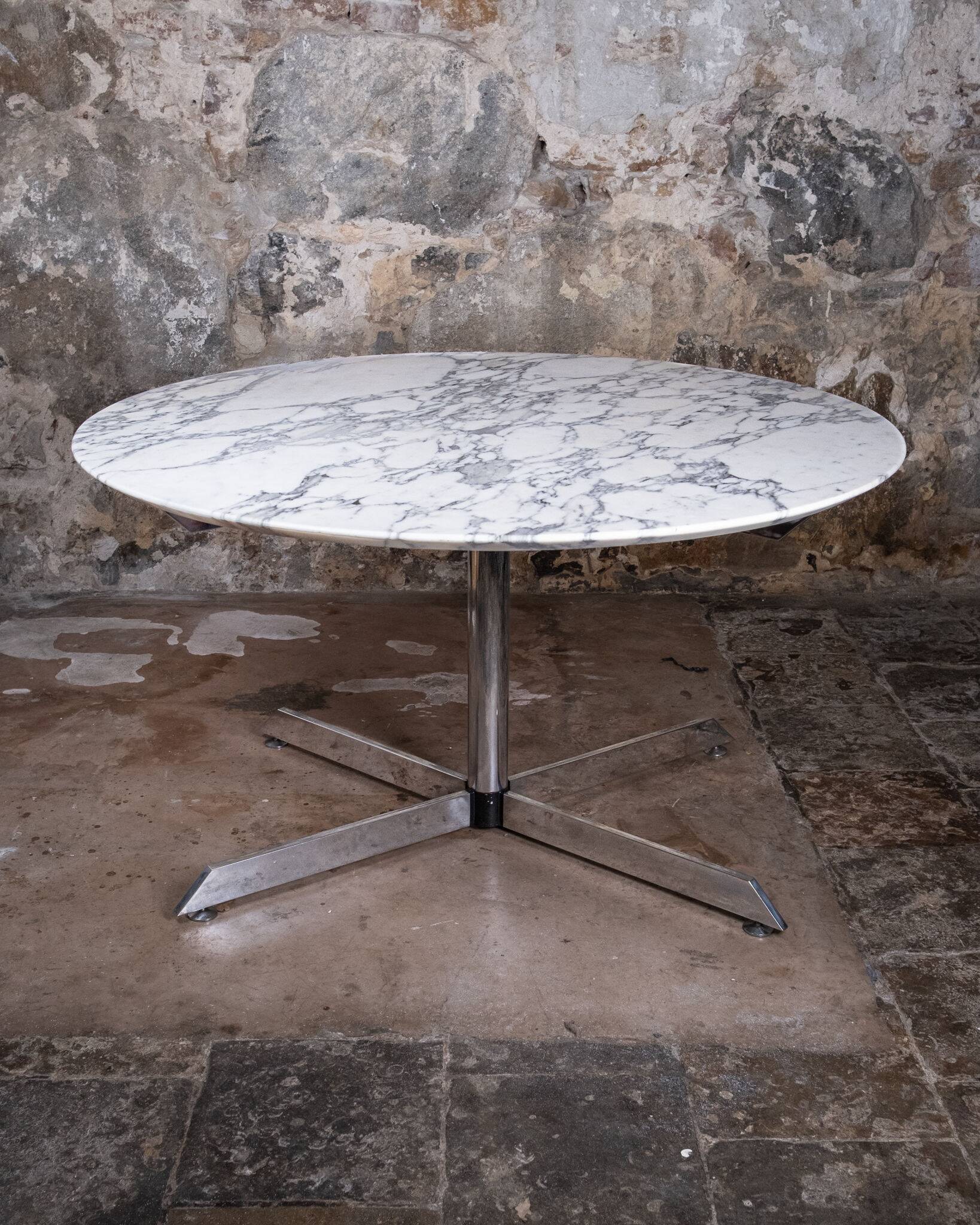Calacatta marble Super Malta table, Roche Bobois, 1980s