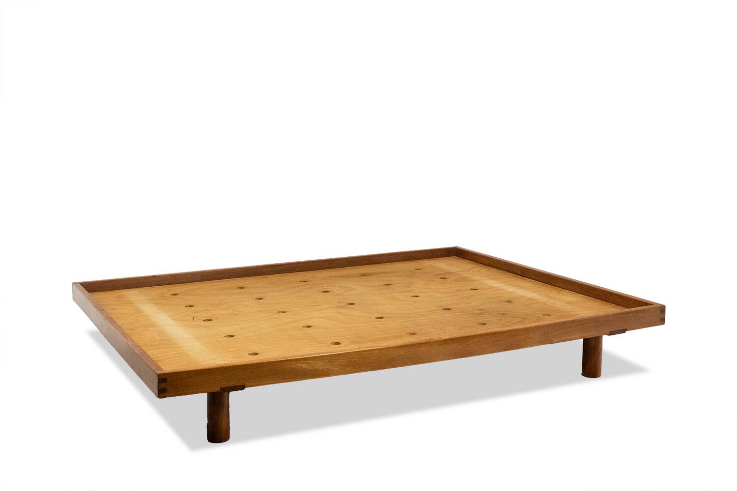 Pierre Chapo. Lit en chêne blond modèle « Godot ». Années 1960.