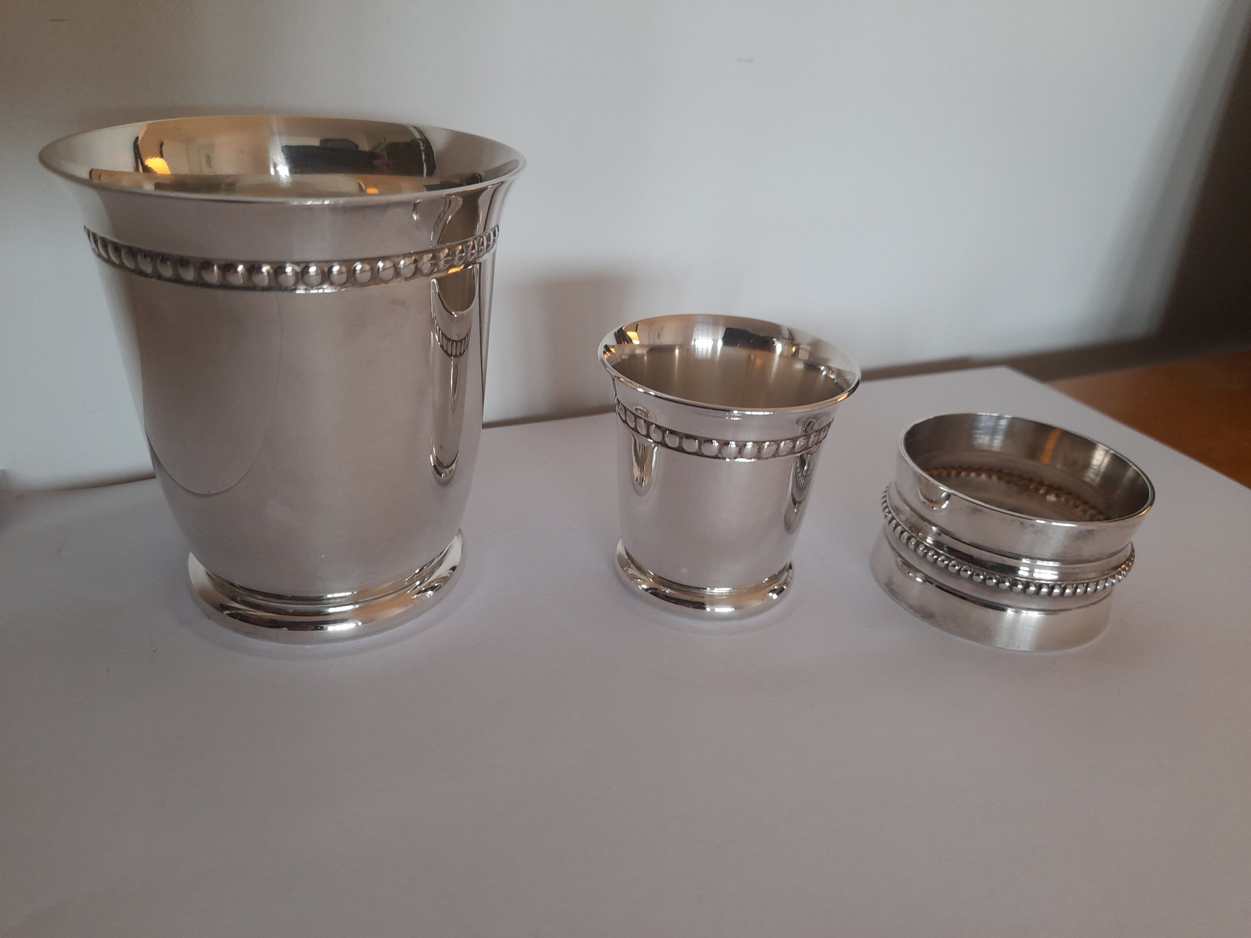timpani, coquetier, towel round, silver metal year 70