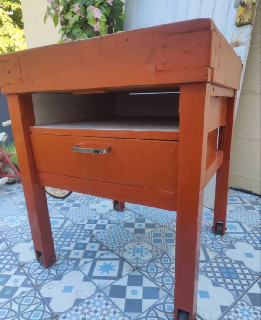 Trade furniture