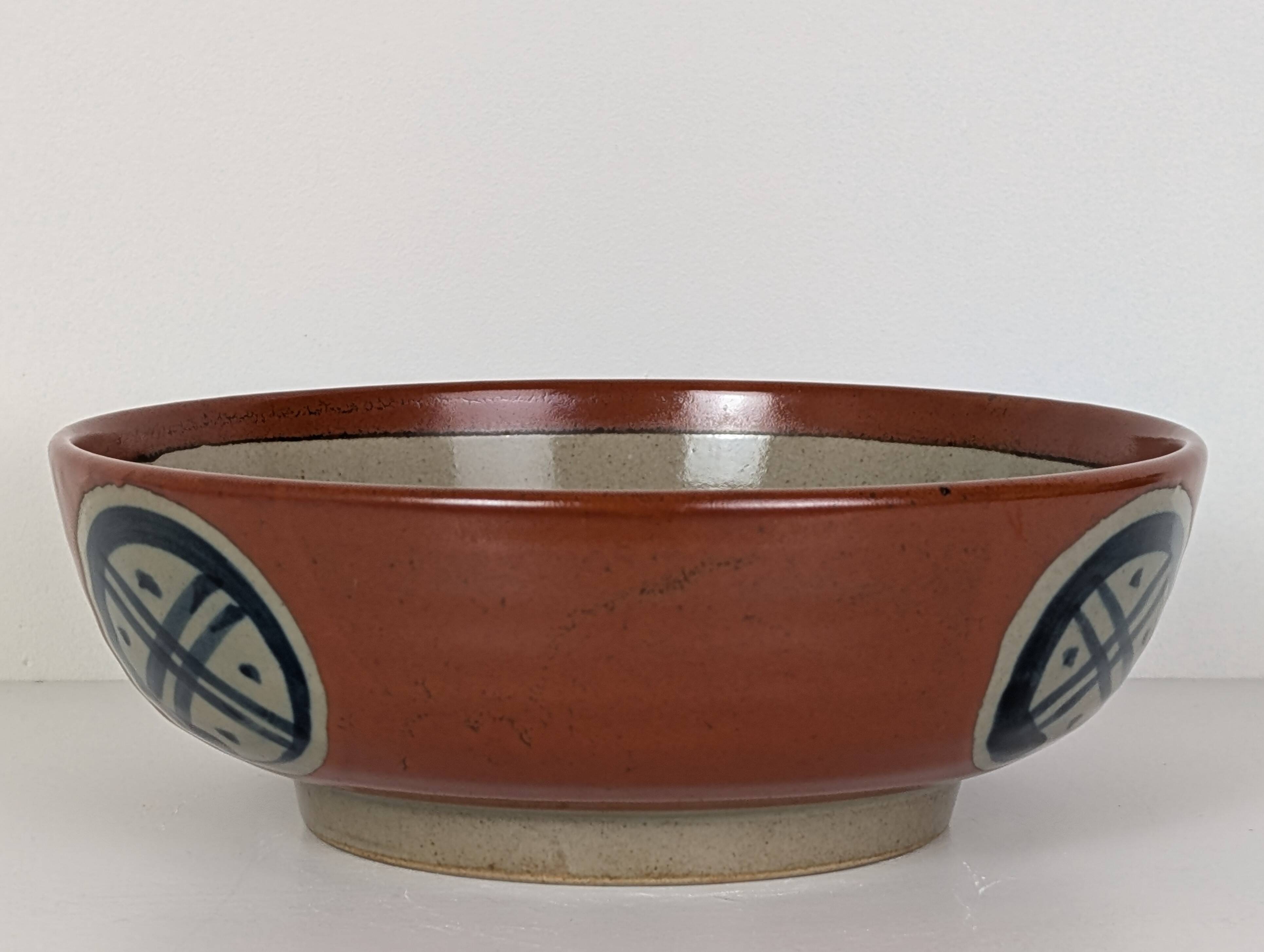 Ceramic salad bowl/cup