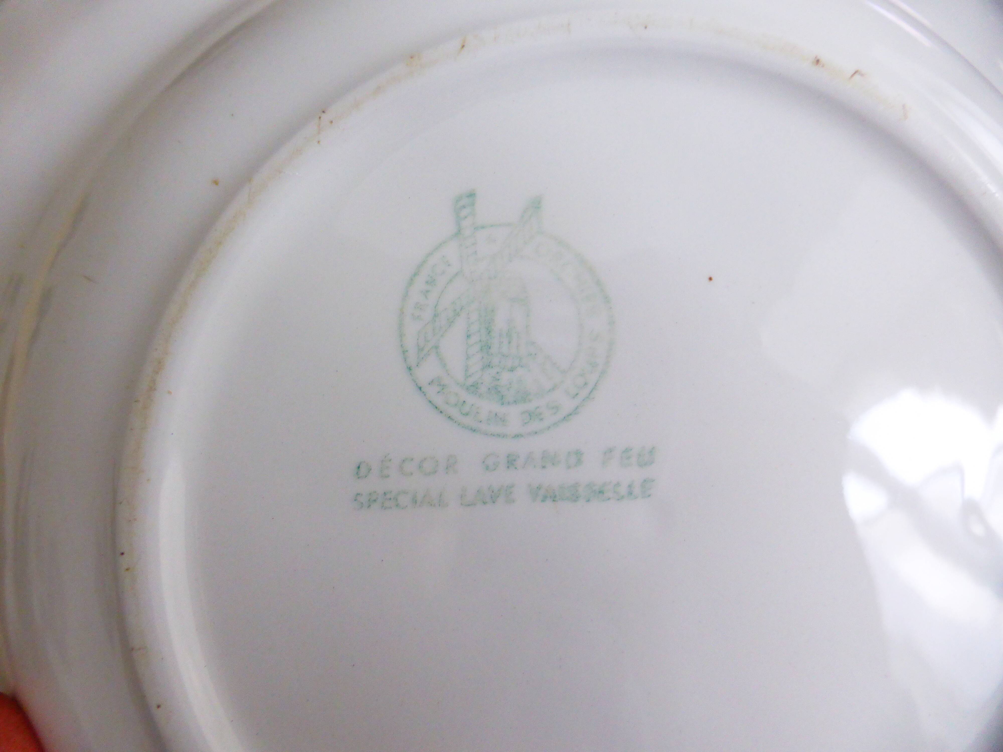 1 assiette creuse moulin des loups et hamage nappe