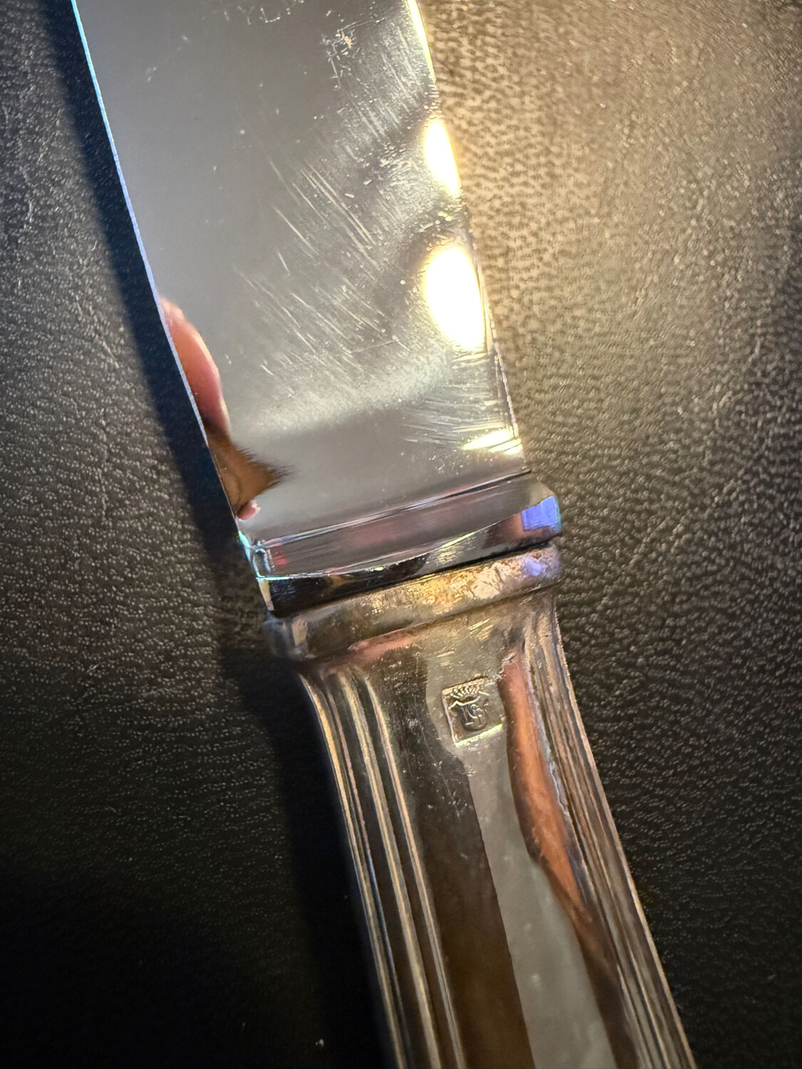 Box of 12 silver-plated knives