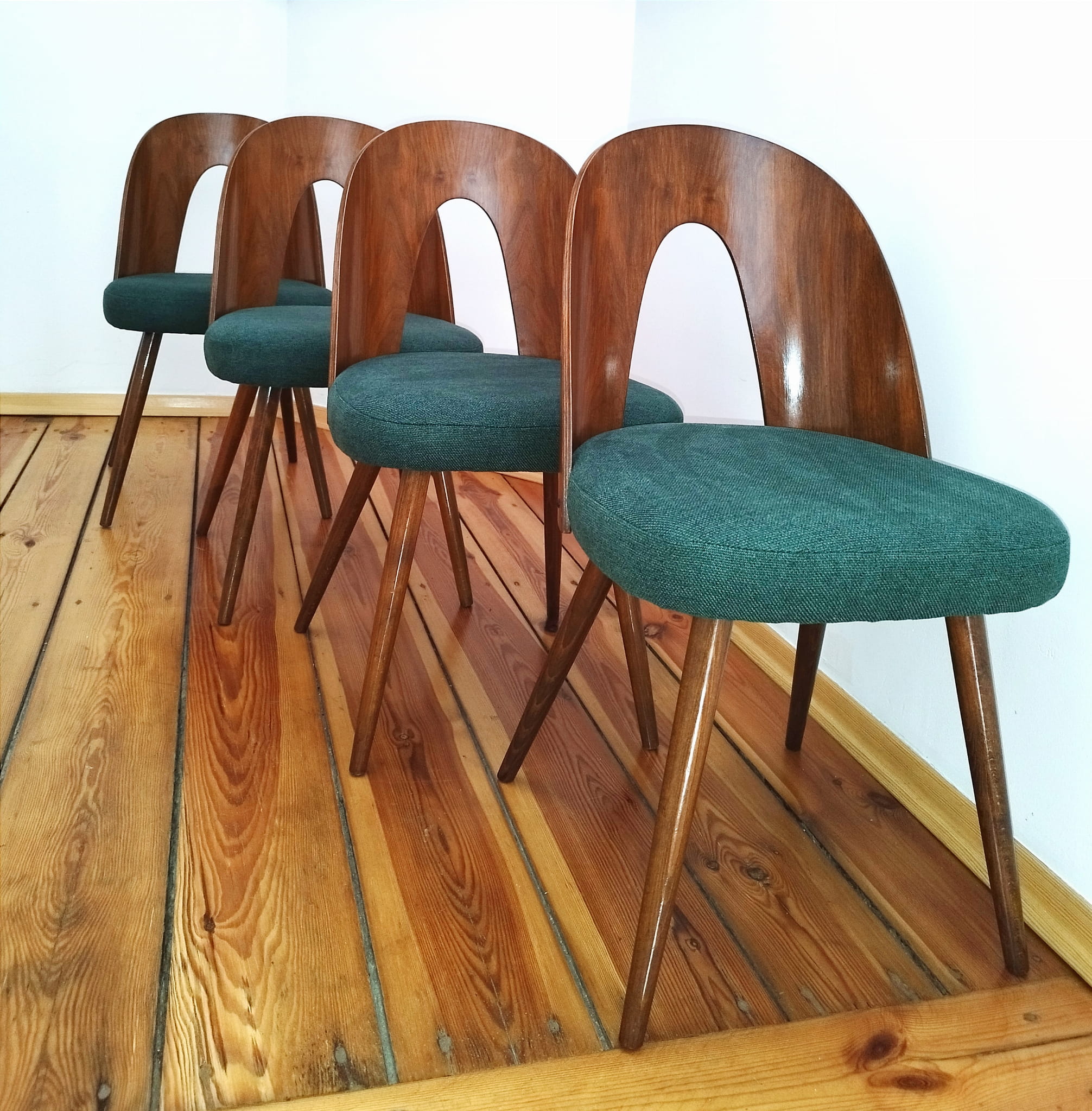 Set of four chairs, designed by A. Suman, Tatra Nabytok, Czechoslovakia, 60s