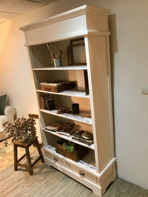 Bookcase, shelf, storage cabinet in solid wood white