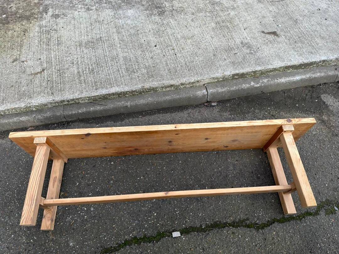 2 renovated farmhouse benches made of solid pine from the 20th century, 160cm.