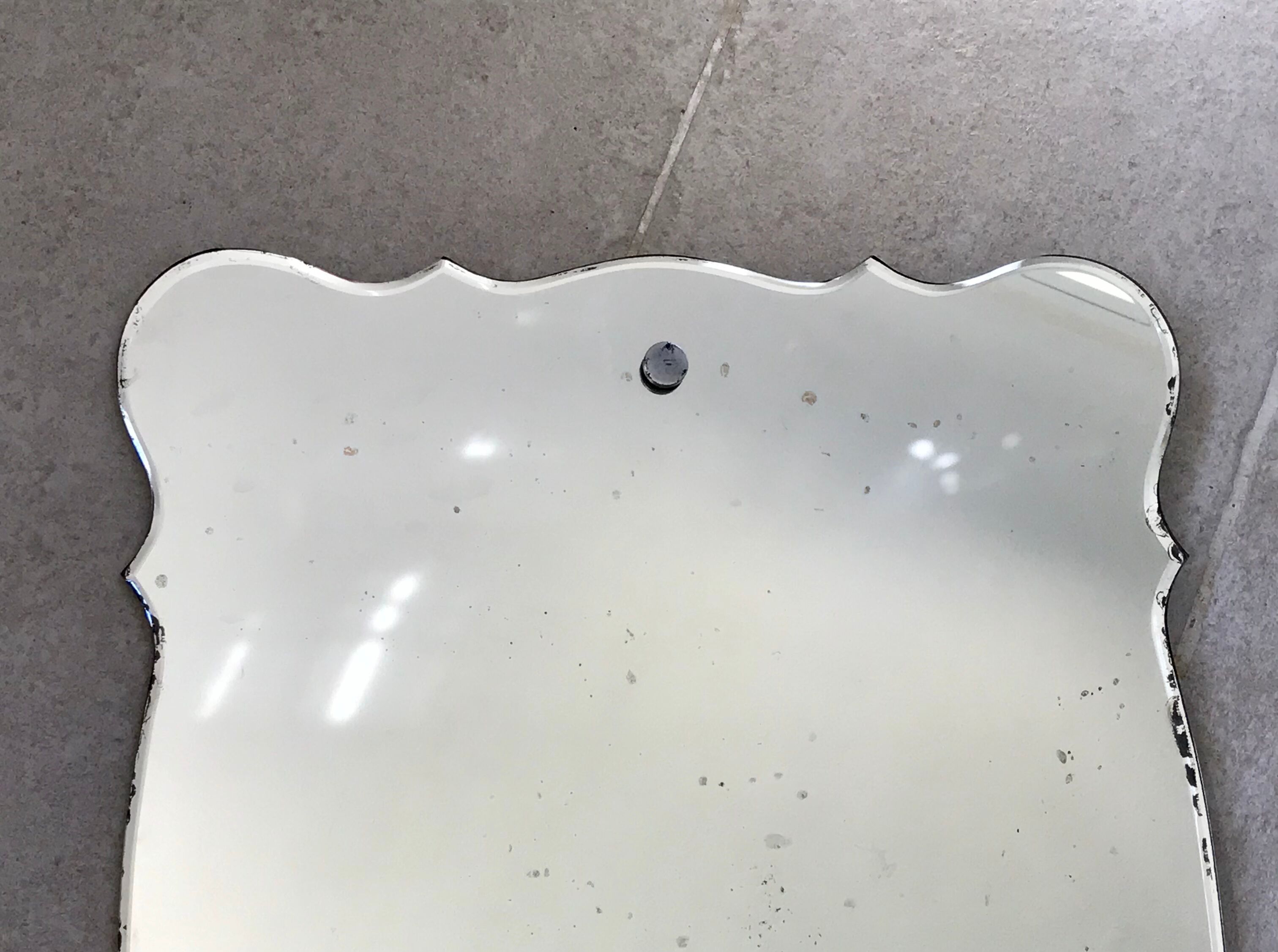 72x47 free-form mirror