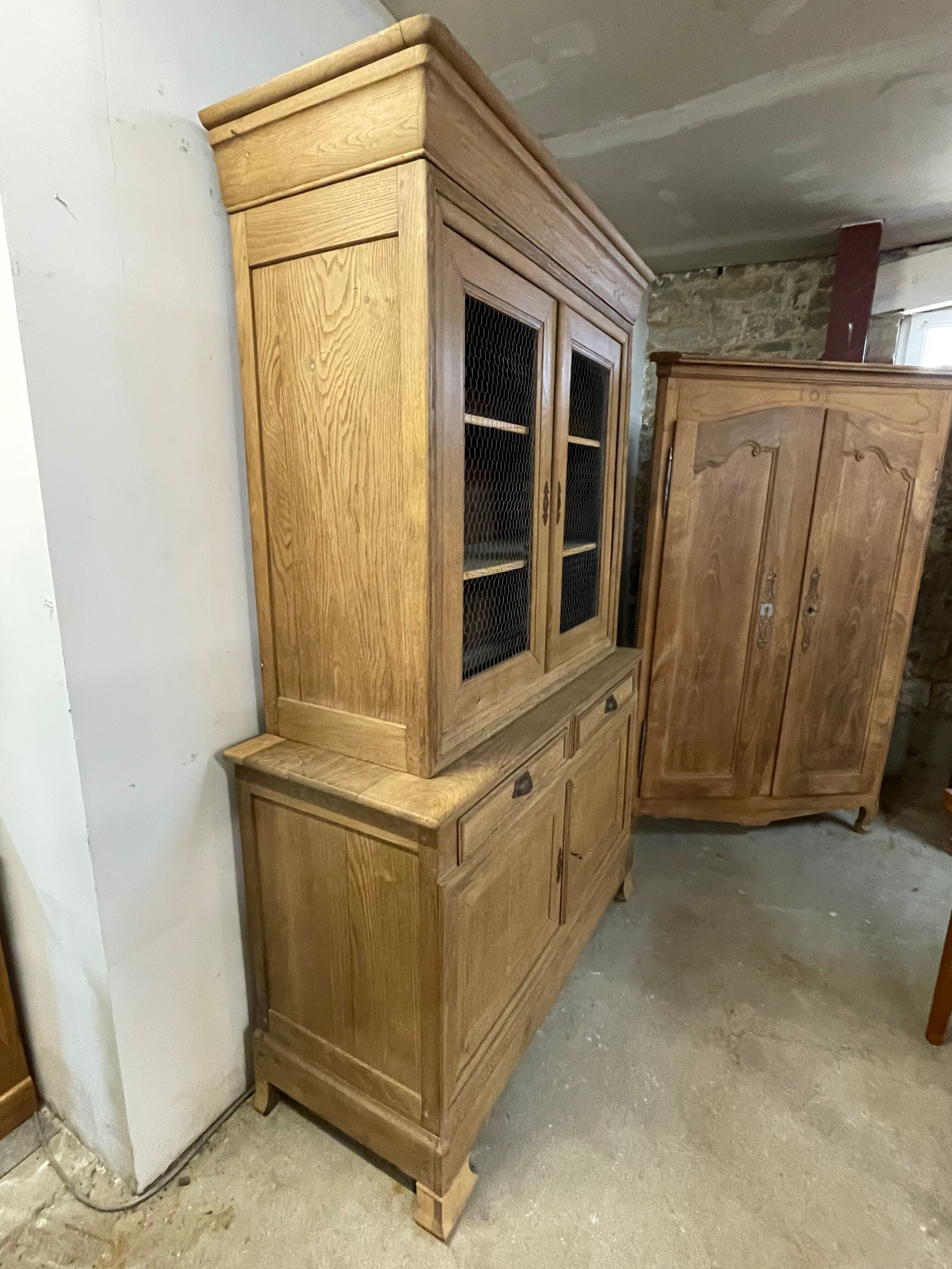 Buffet 2 corps chêne avec grillages
