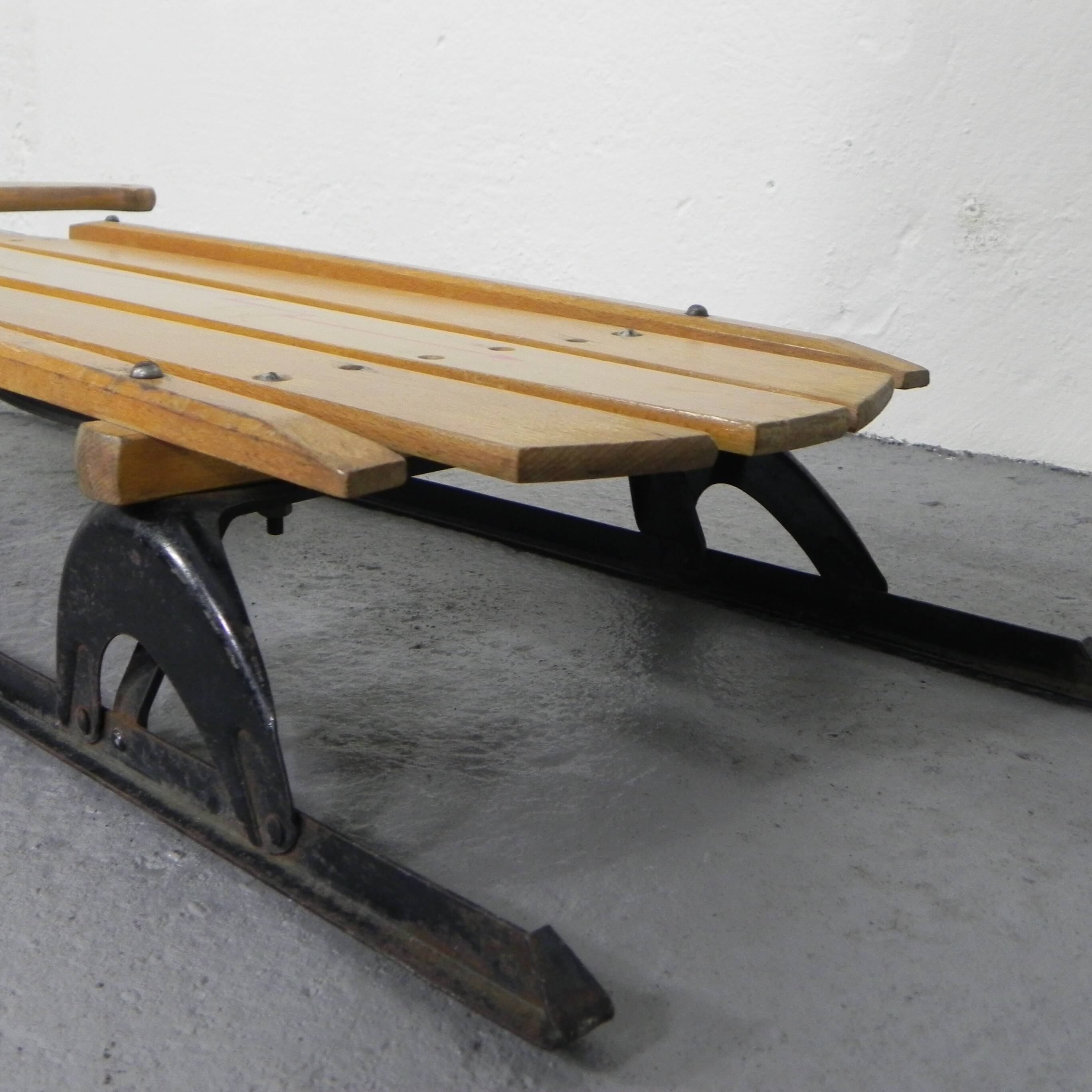 Sleigh The Flying Dutchman