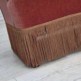 Canapé danois 2 places des années 1950, velours d'ameublement rose saumon, bois de frêne.