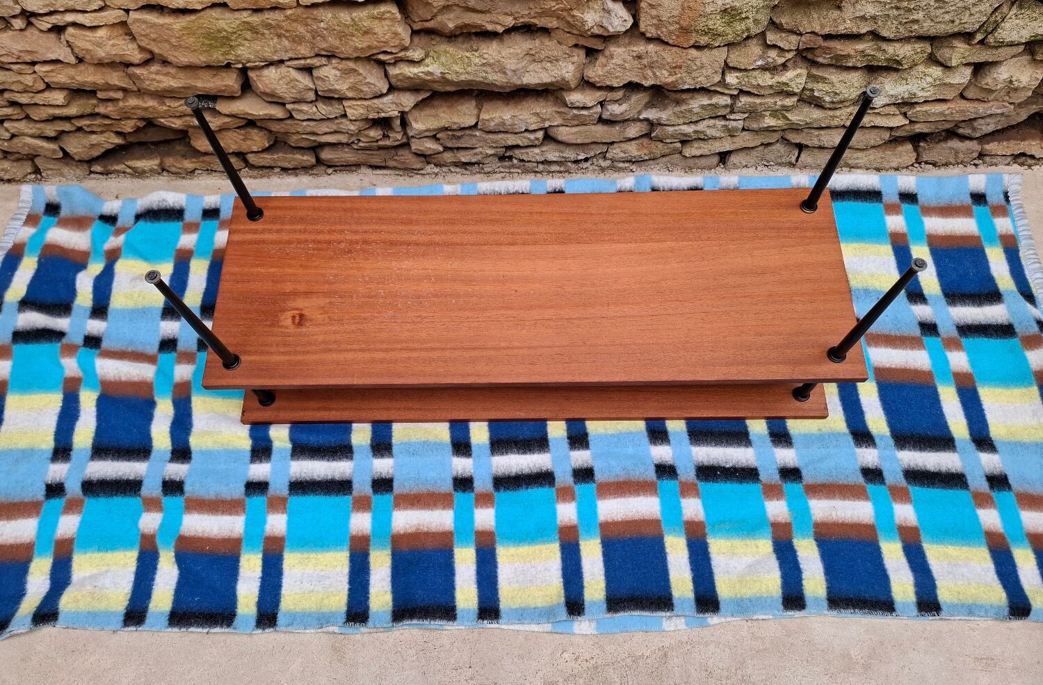 Coffee table with two tiers