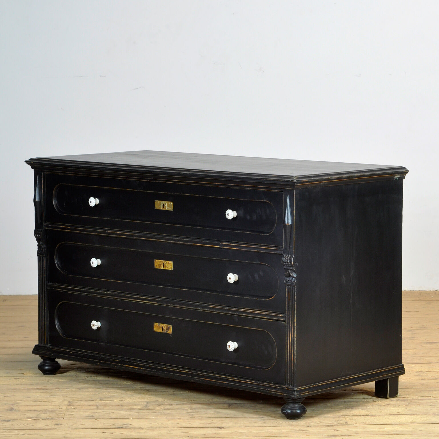 Commode en pin et chêne, vers 1920